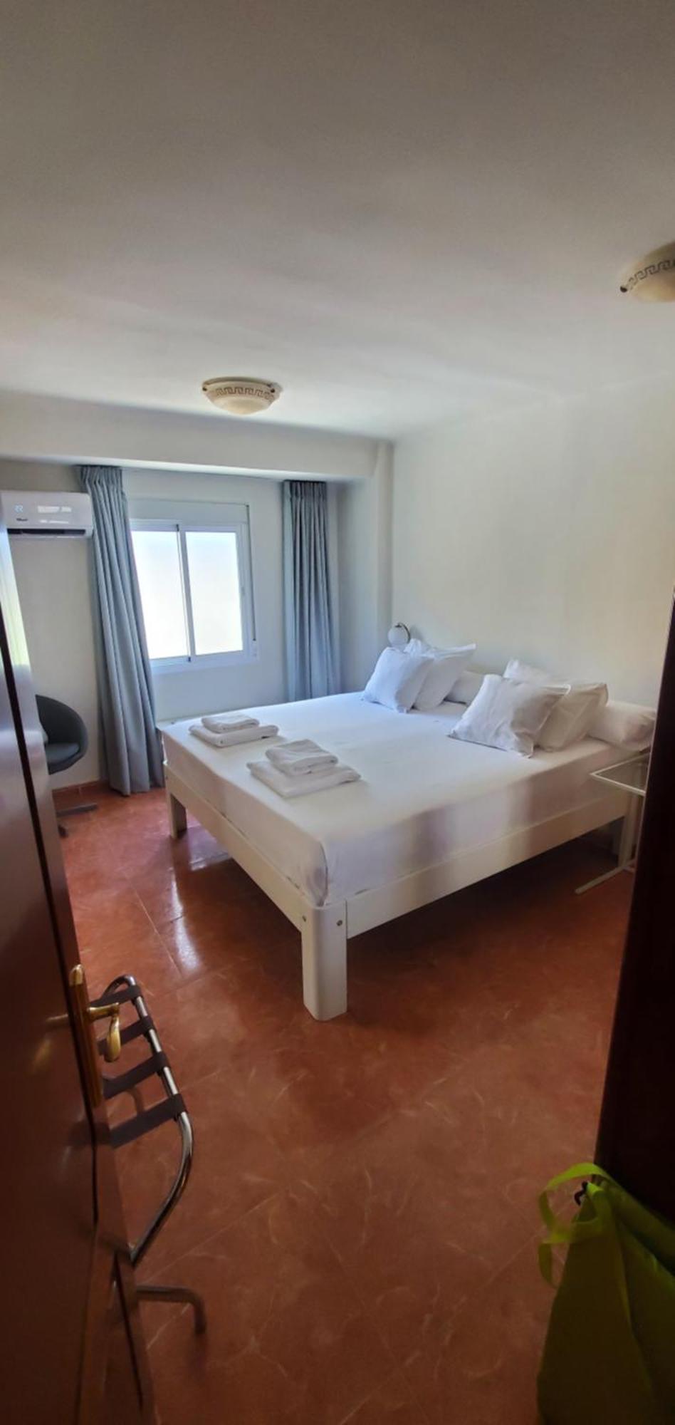 Апартаменти Apartamento Fuengirola Centro Екстер'єр фото